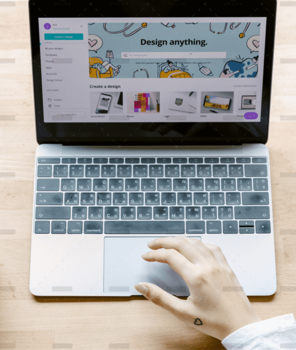 demo-attachment-646-pexels-ketut-subiyanto-4126724
